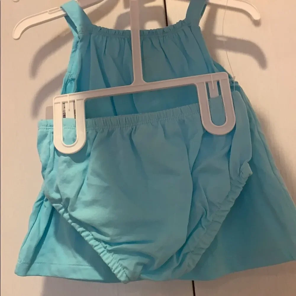 Carters 3 piece set 💦